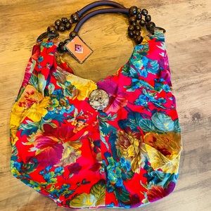 Mountain Mamas Floral bag
